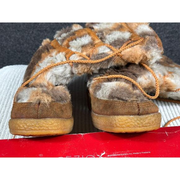 Vintage Shearling Fur Mukluk Boots Womens Size 8 Brown Suede Crepe Wedge Lace Up - Picture 9 of 10